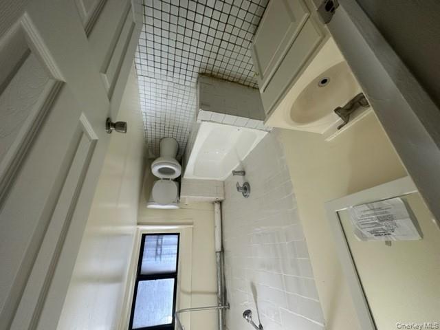 30 Macombs Place, Unit 24 photo 16