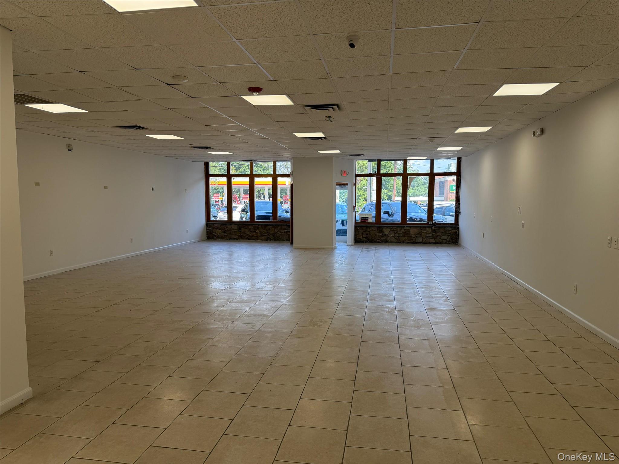 29 New Main Street – For Rent photo 3