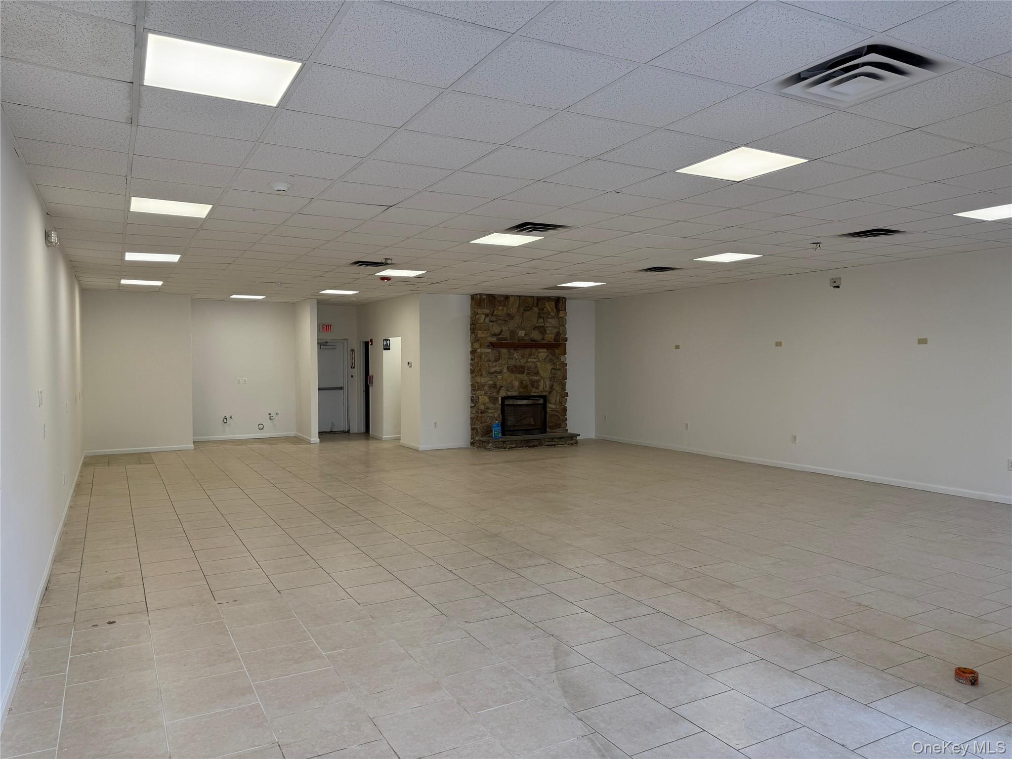29 New Main Street – For Rent photo 7