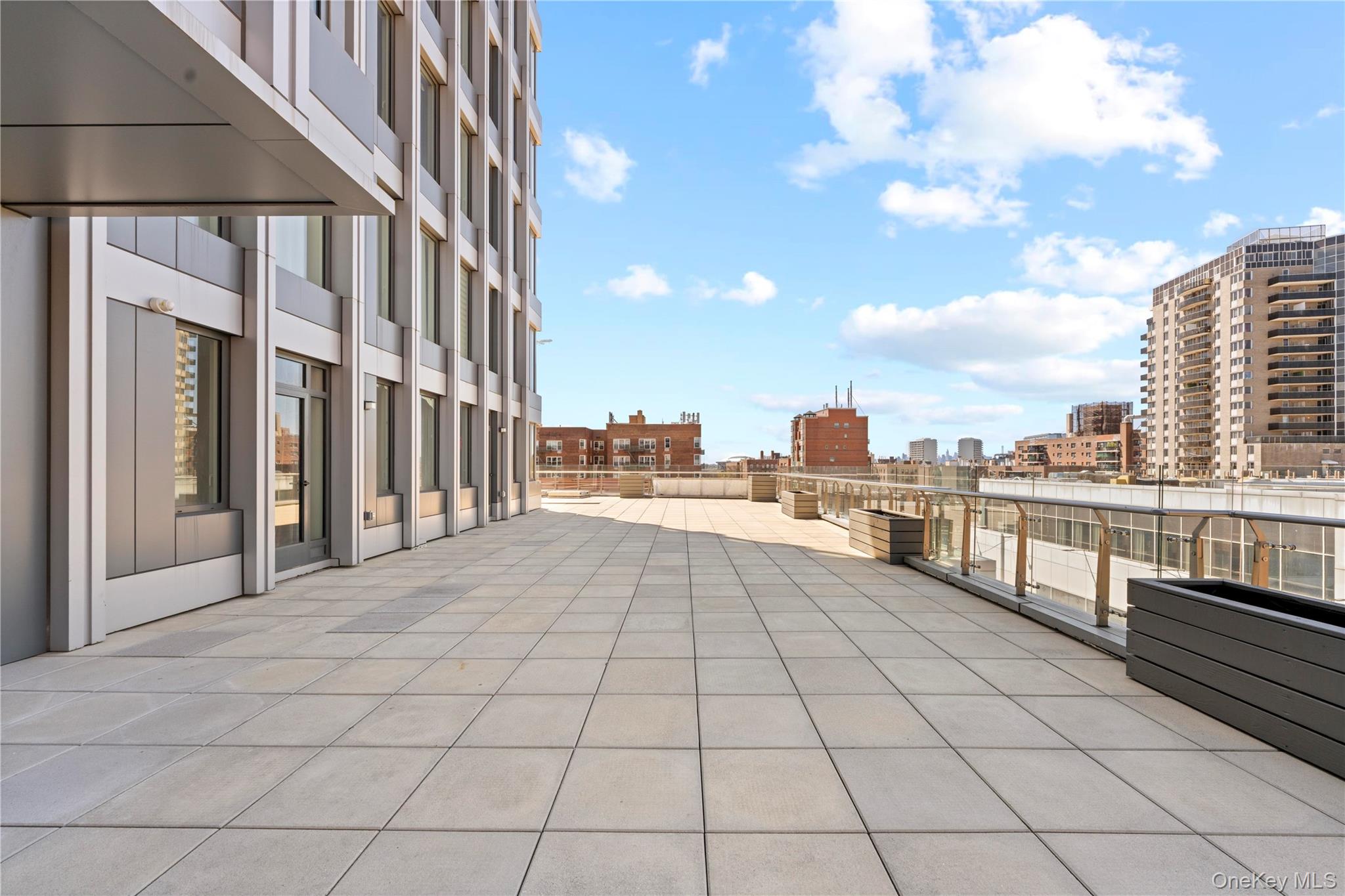 136-18 Maple Avenue, Unit 5F photo 28