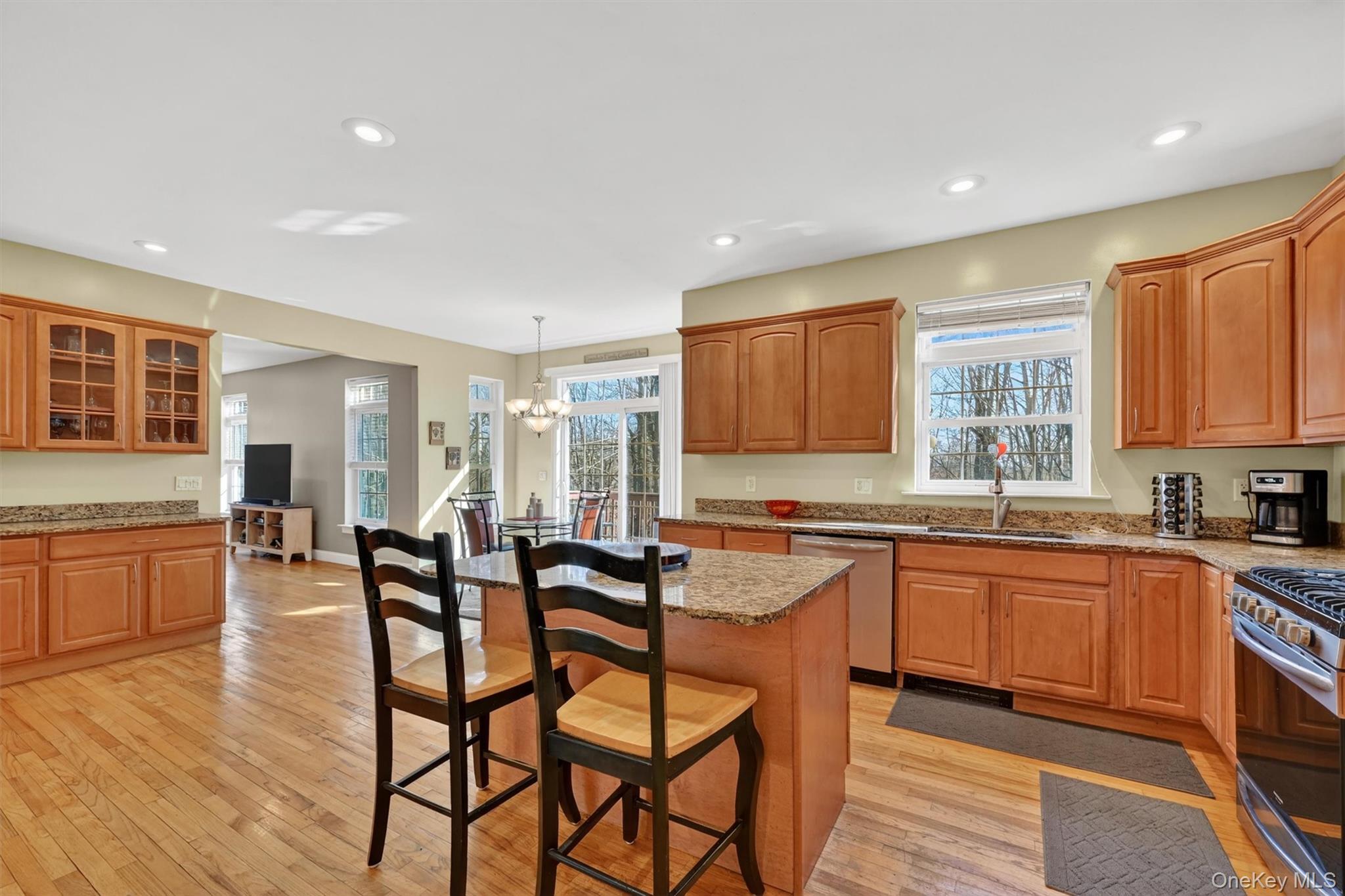 47 Willets Way – For Sale photo 5