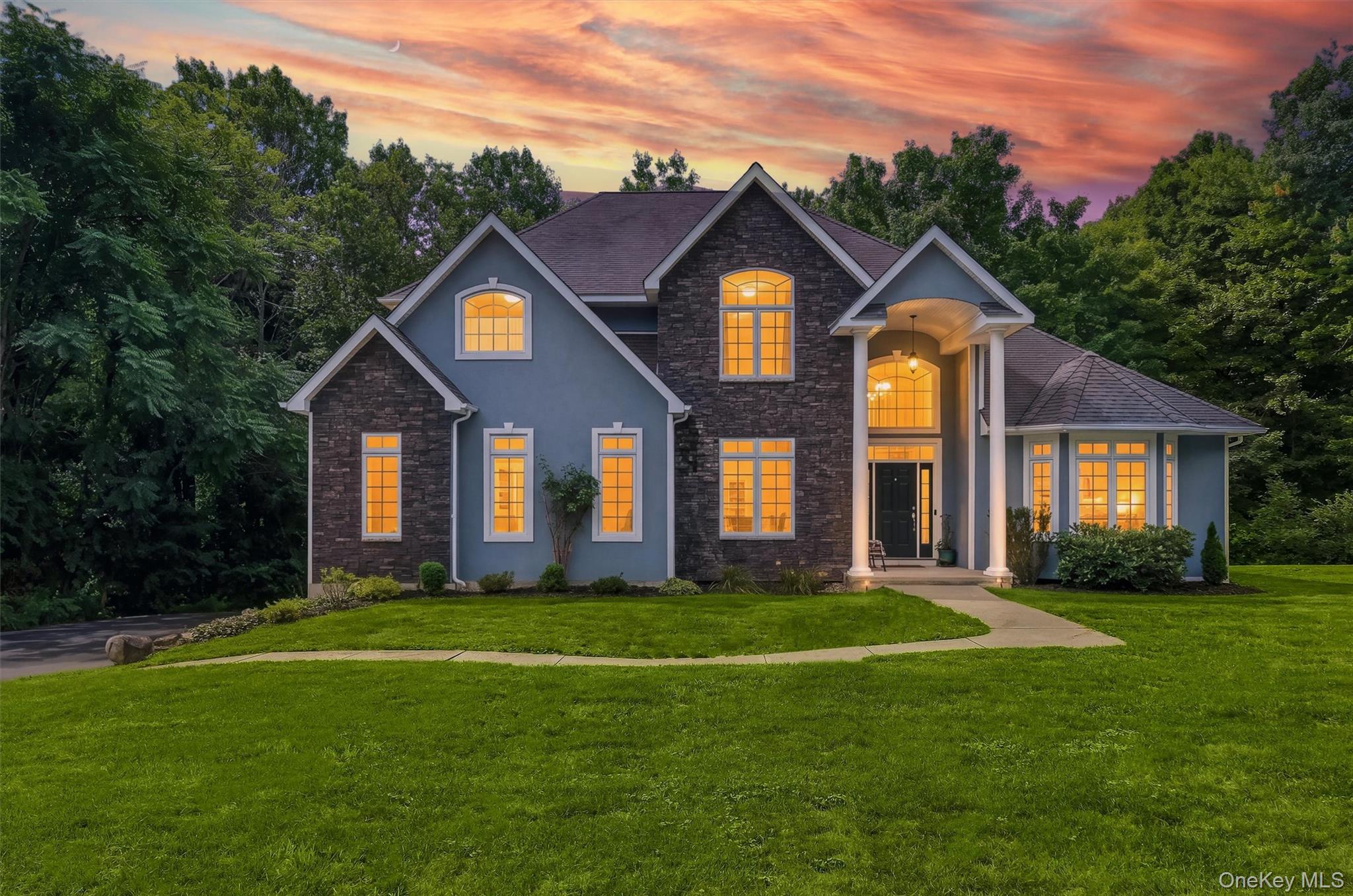 47 Willets Way – For Sale