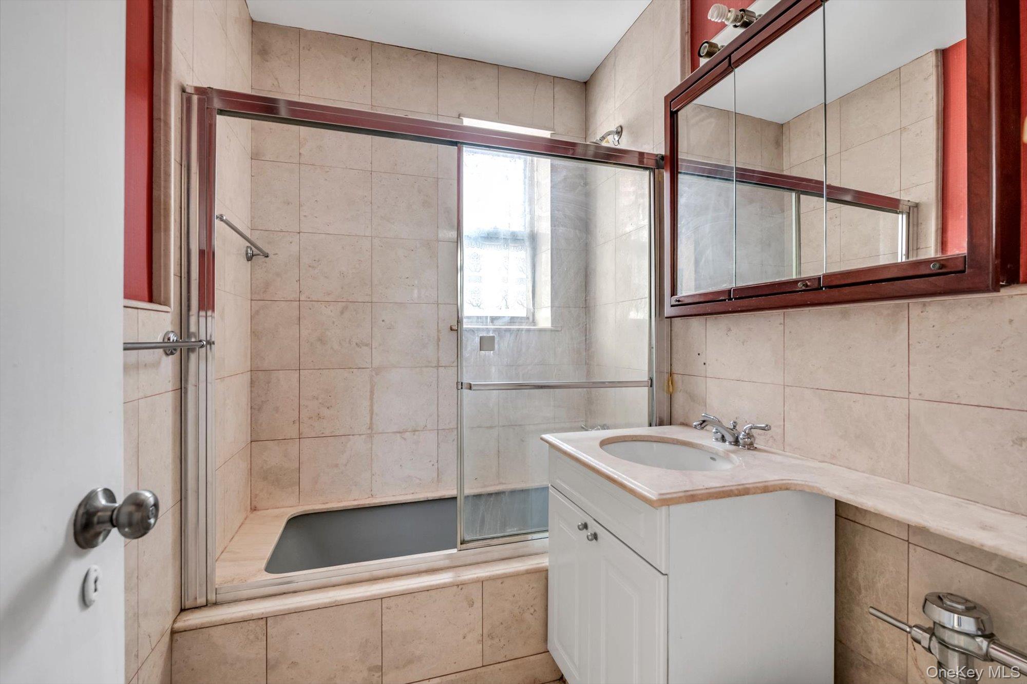 79-10 34th Avenue, Unit 7W photo 13