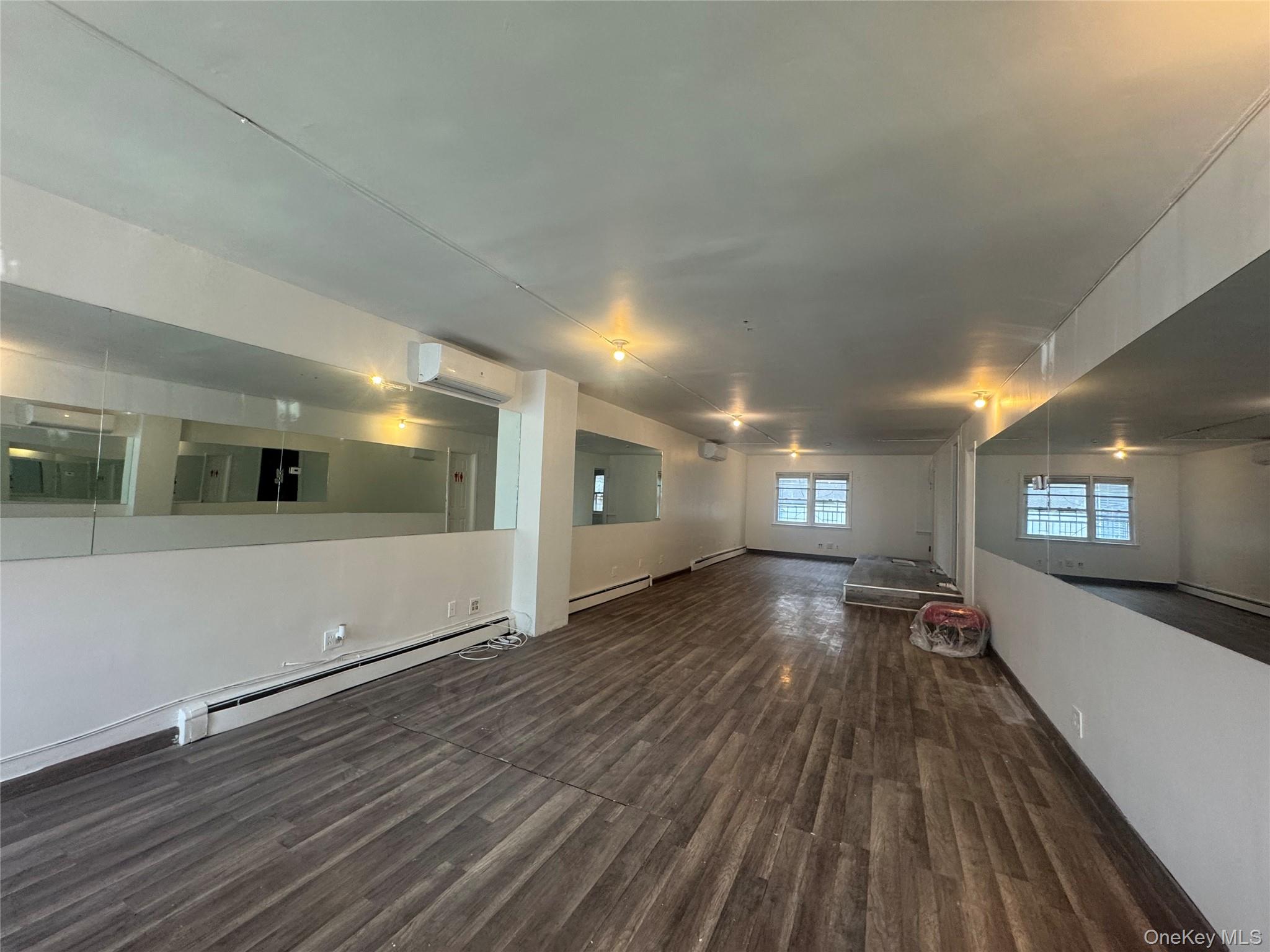 96th Street and 40th Road 96th Street – For Rent photo 8