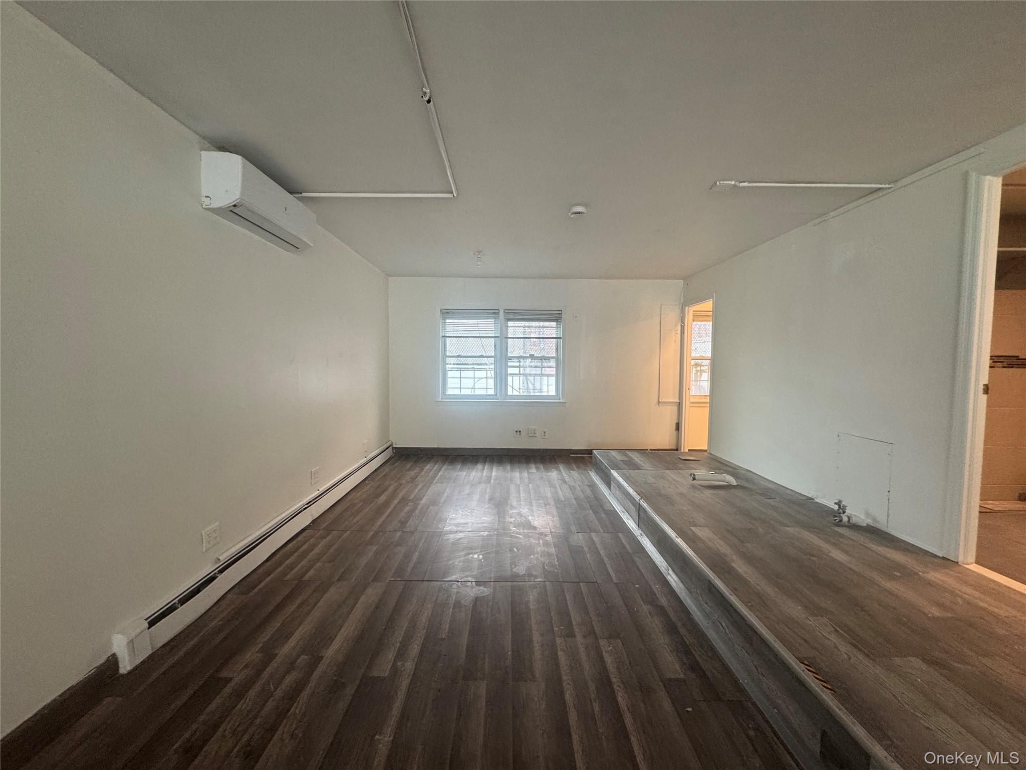 96th Street and 40th Road 96th Street – For Rent photo 4