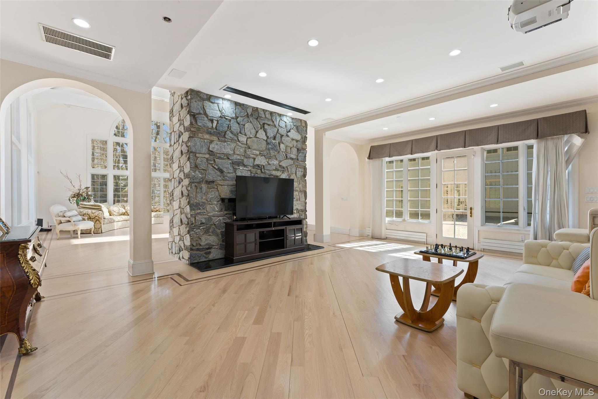 2 High Point Terrace – For Sale photo 4