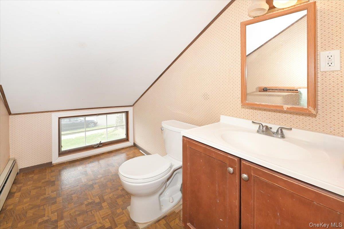 43 Flagstone Lane – For Rent photo 15
