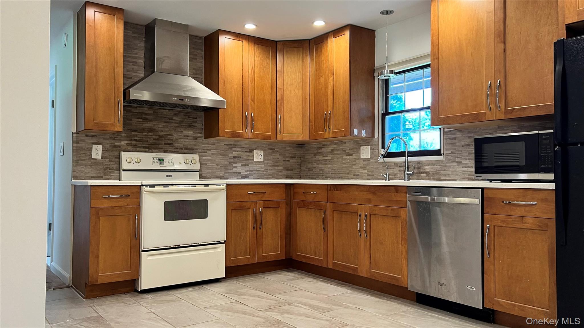 43 Flagstone Lane – For Rent photo 8