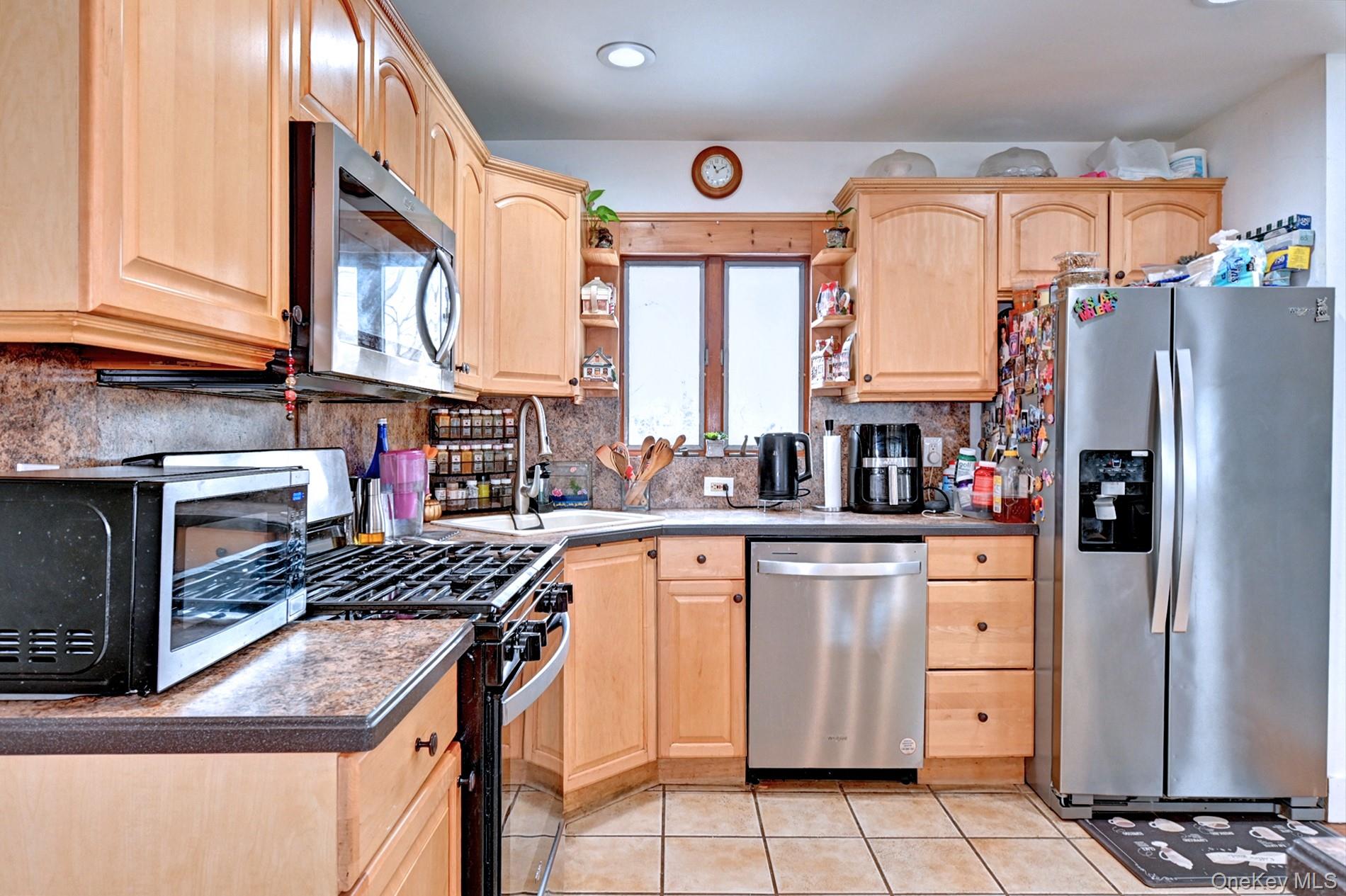 12 Bruce Lane – For Sale photo 15