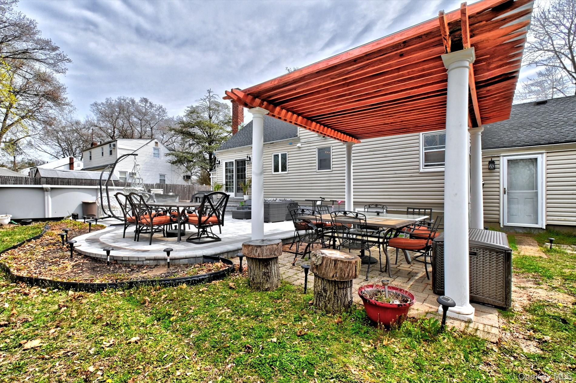 12 Bruce Lane – For Sale photo 46