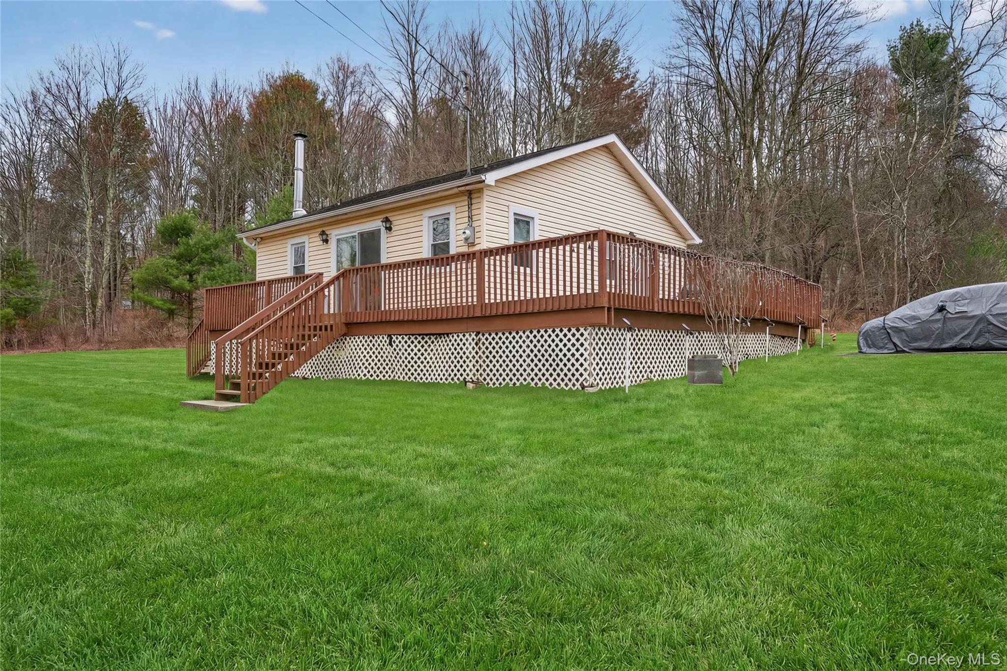 28 Divine Corners Road – For Sale photo 2