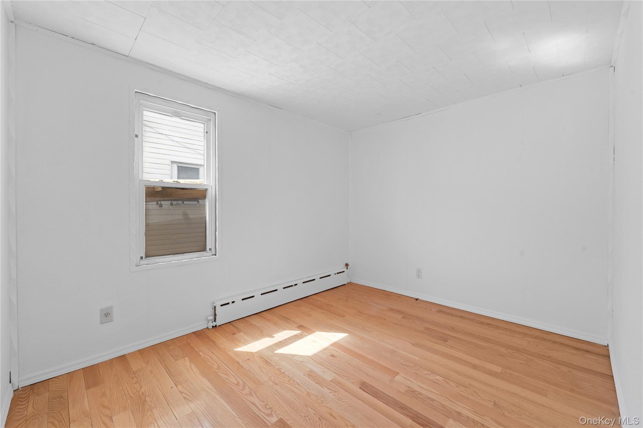 224 W Broadway – For Sale photo 10