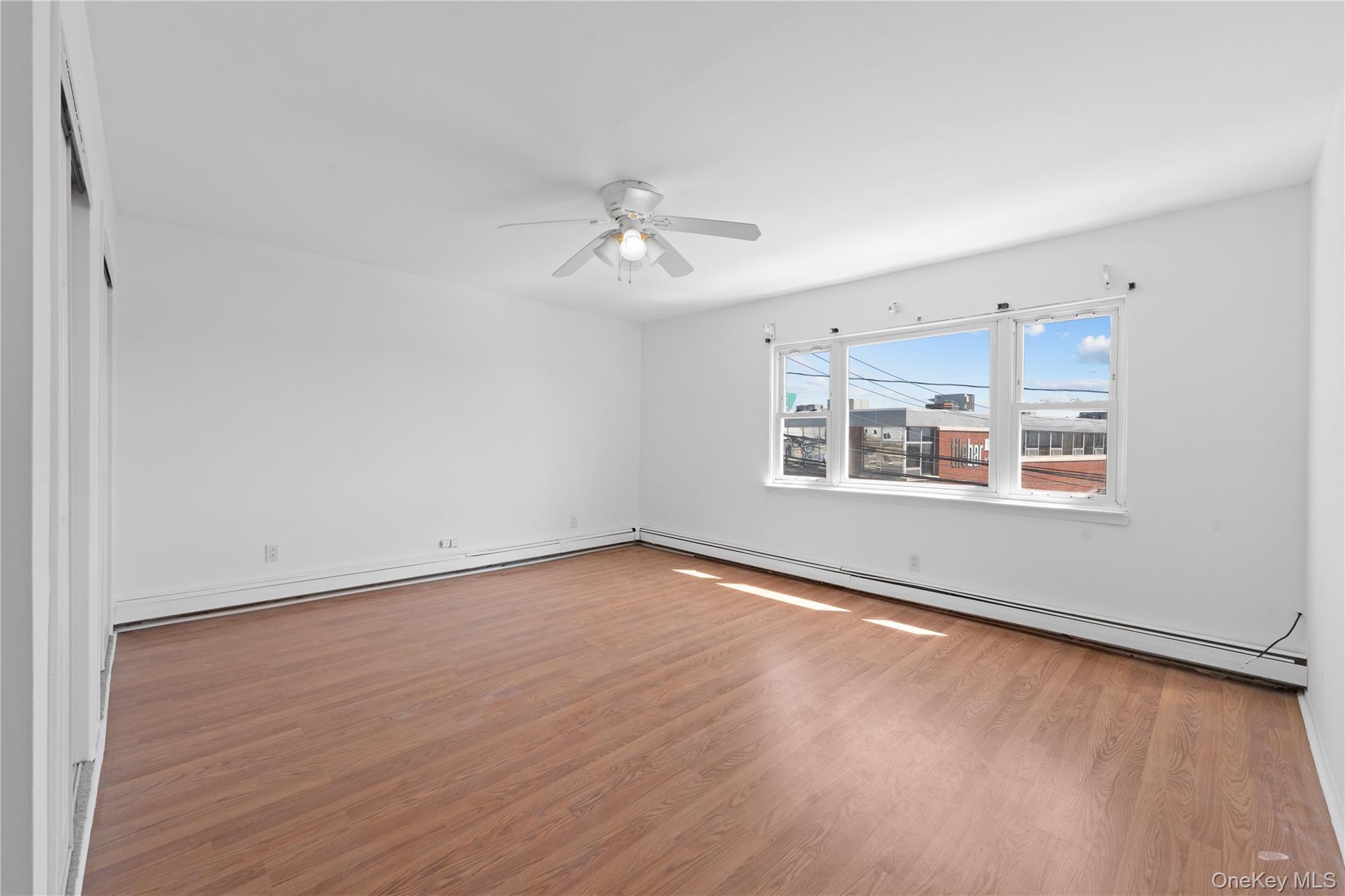 224 W Broadway – For Sale photo 6