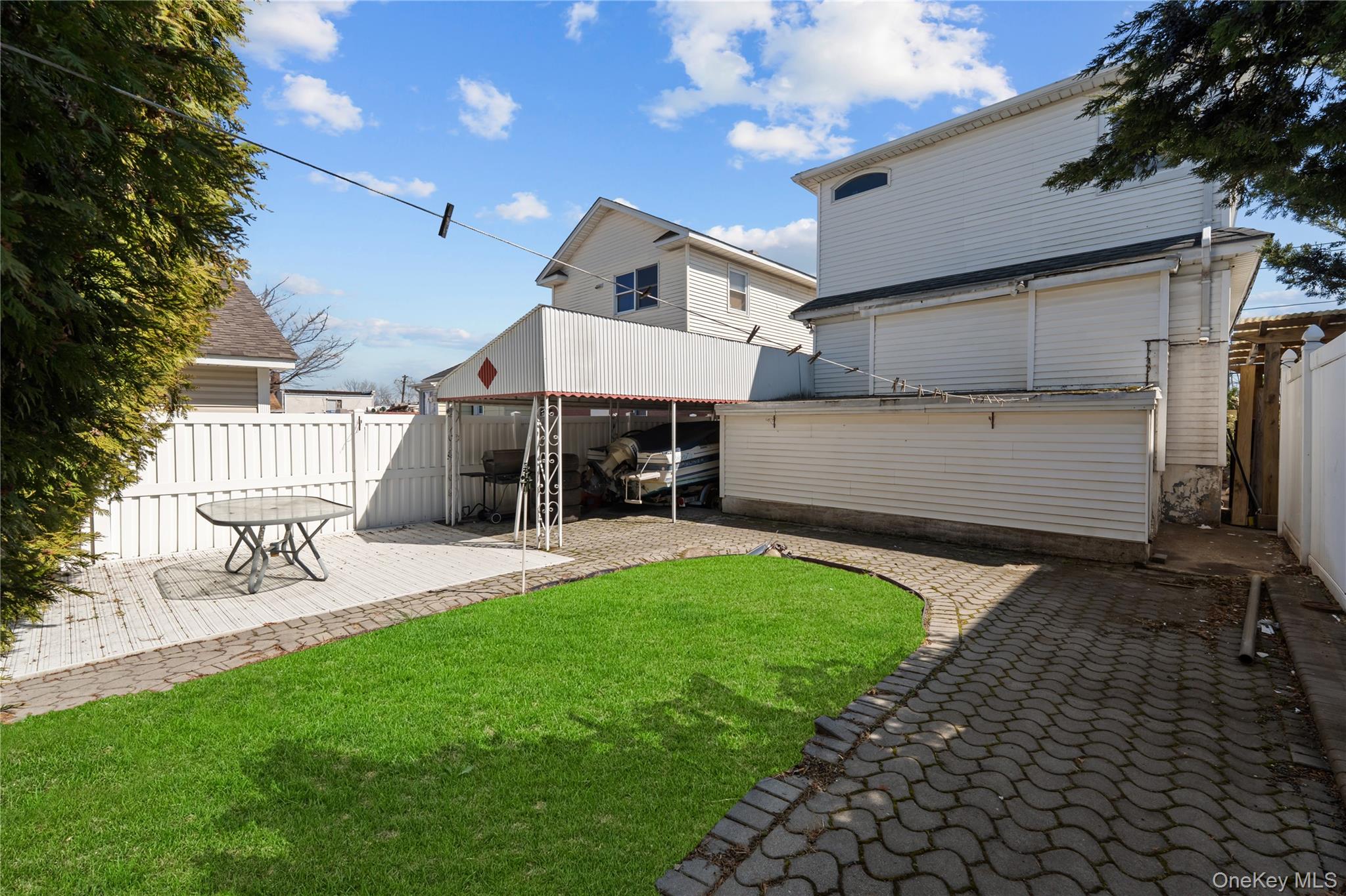 224 W Broadway – For Sale photo 37