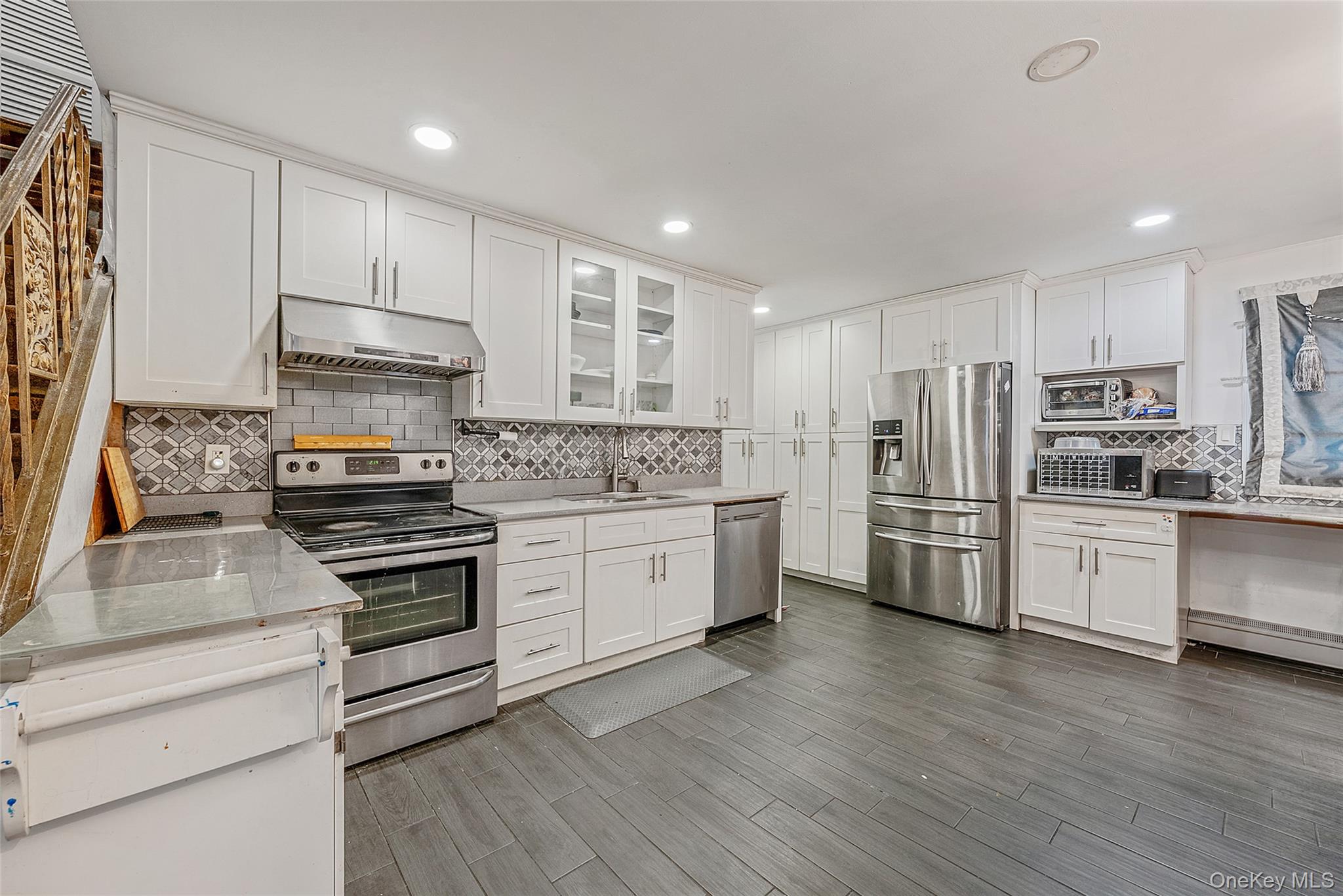 2 Drake Lane – For Sale photo 14