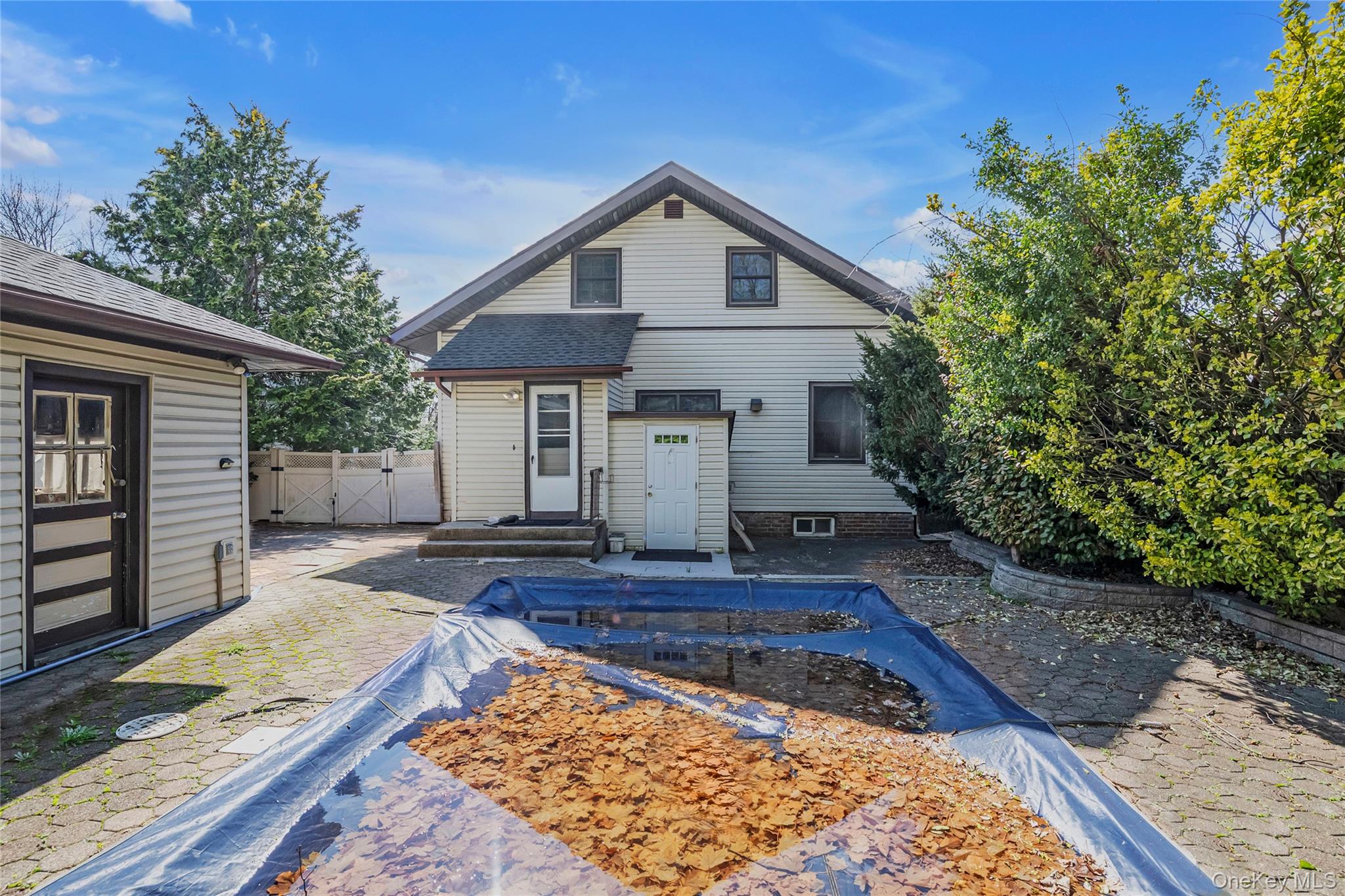 40-19 218th Street – For Sale photo 17