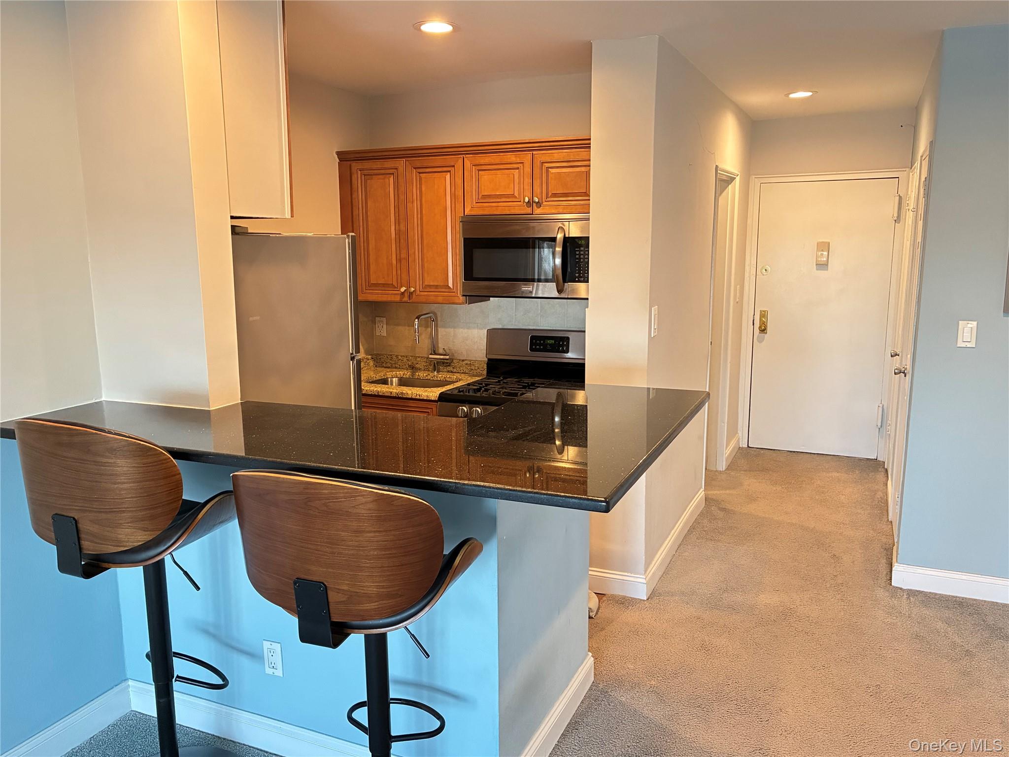 1 E Broadway Ave, Unit 7B photo 10