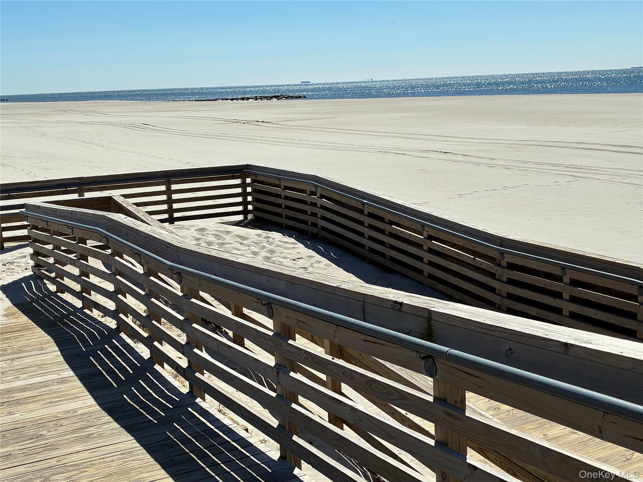 1 E Broadway Ave, Unit 7B photo 31
