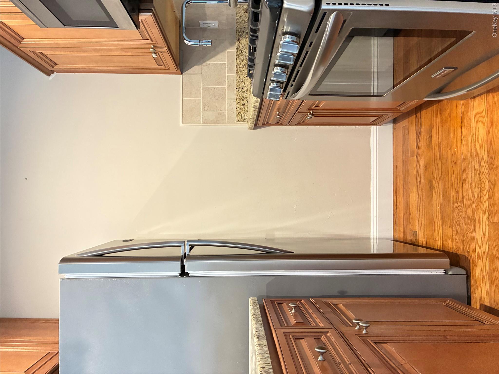1 E Broadway Ave, Unit 7B photo 11