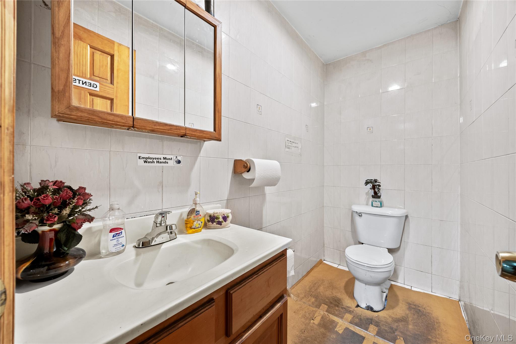 200 Cook Street – For Sale photo 12