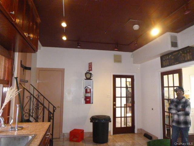 8-07 38th Avenue – For Sale photo 26