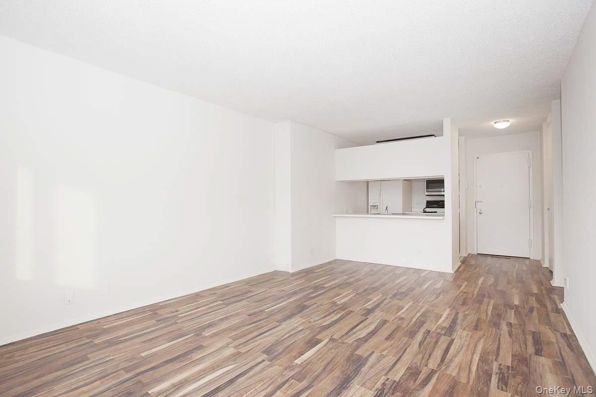 6254 97th Place, Unit 11L photo 5