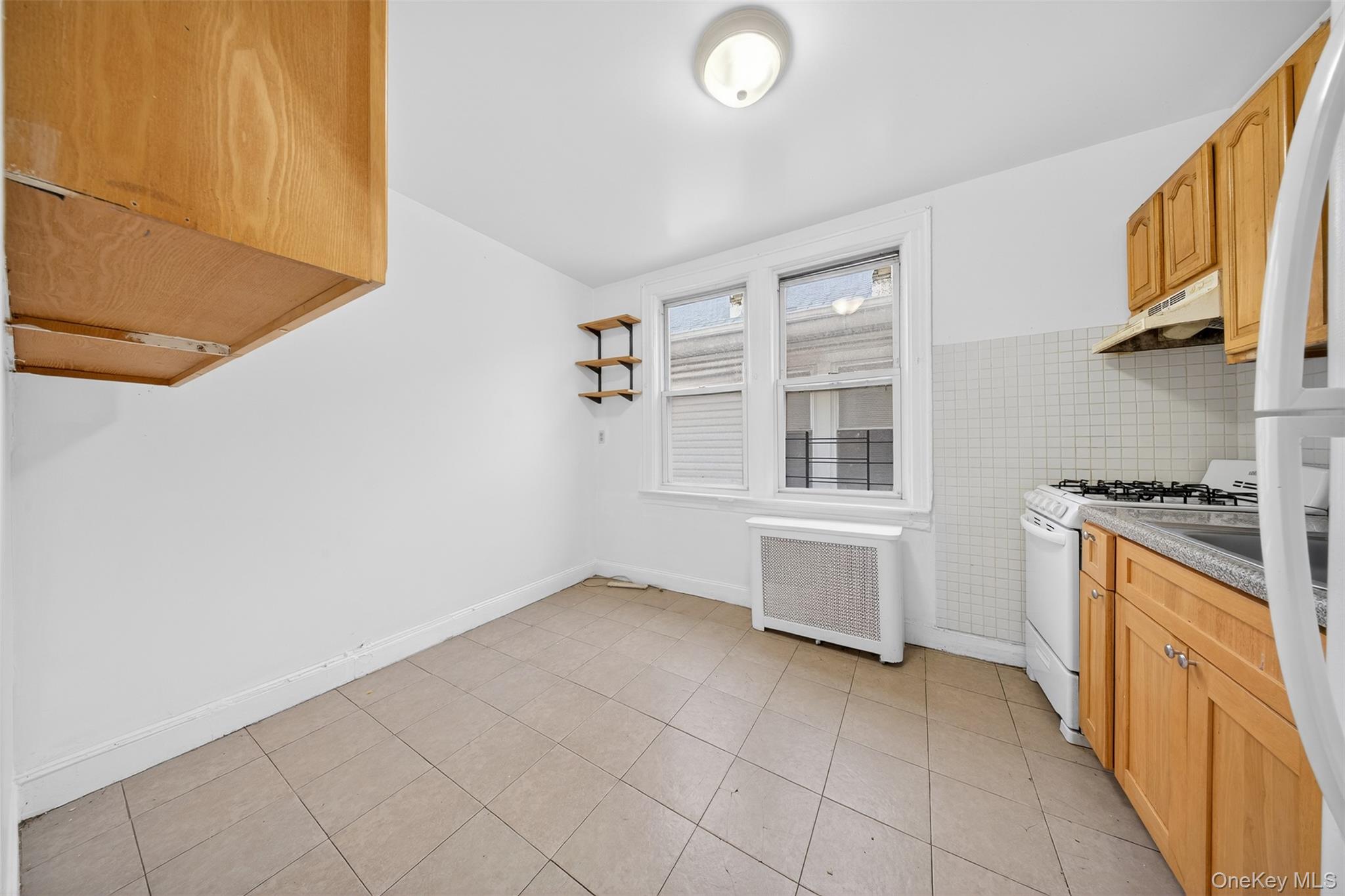 95-11 42nd Avenue – For Sale photo 7