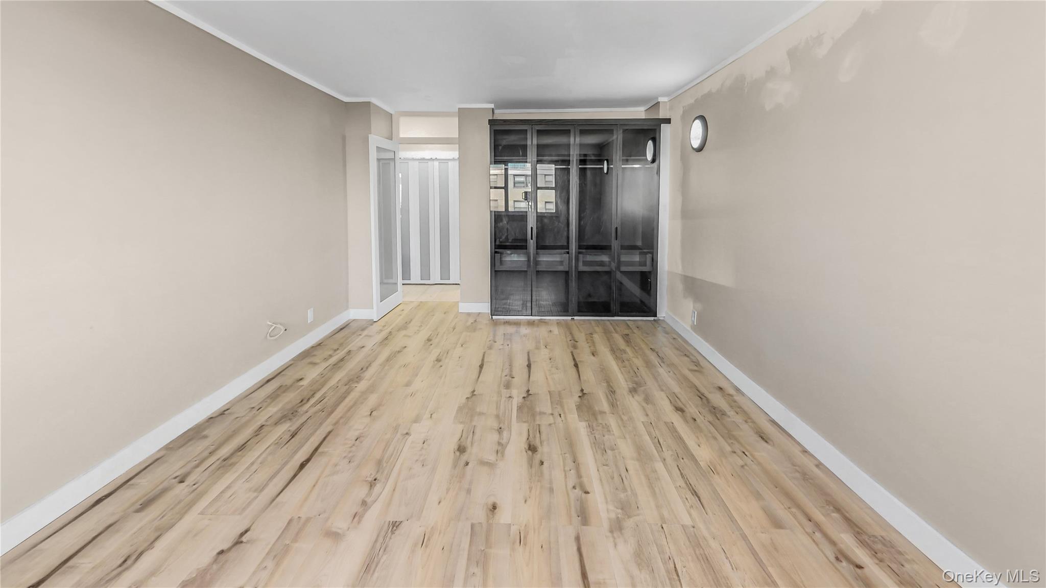 52-40 39th Drive, Unit 10C photo 10