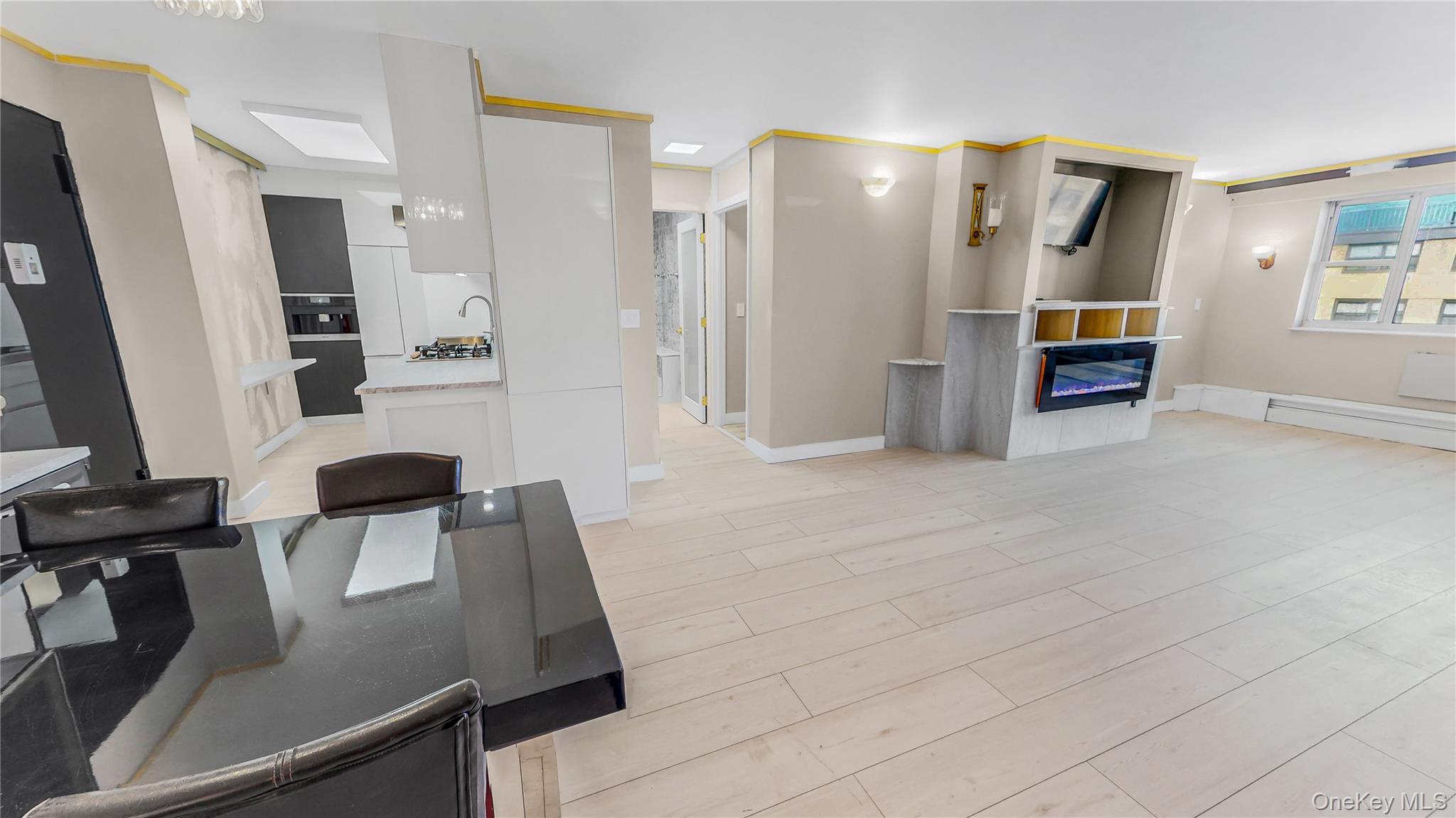 52-40 39th Drive, Unit 10C photo 3