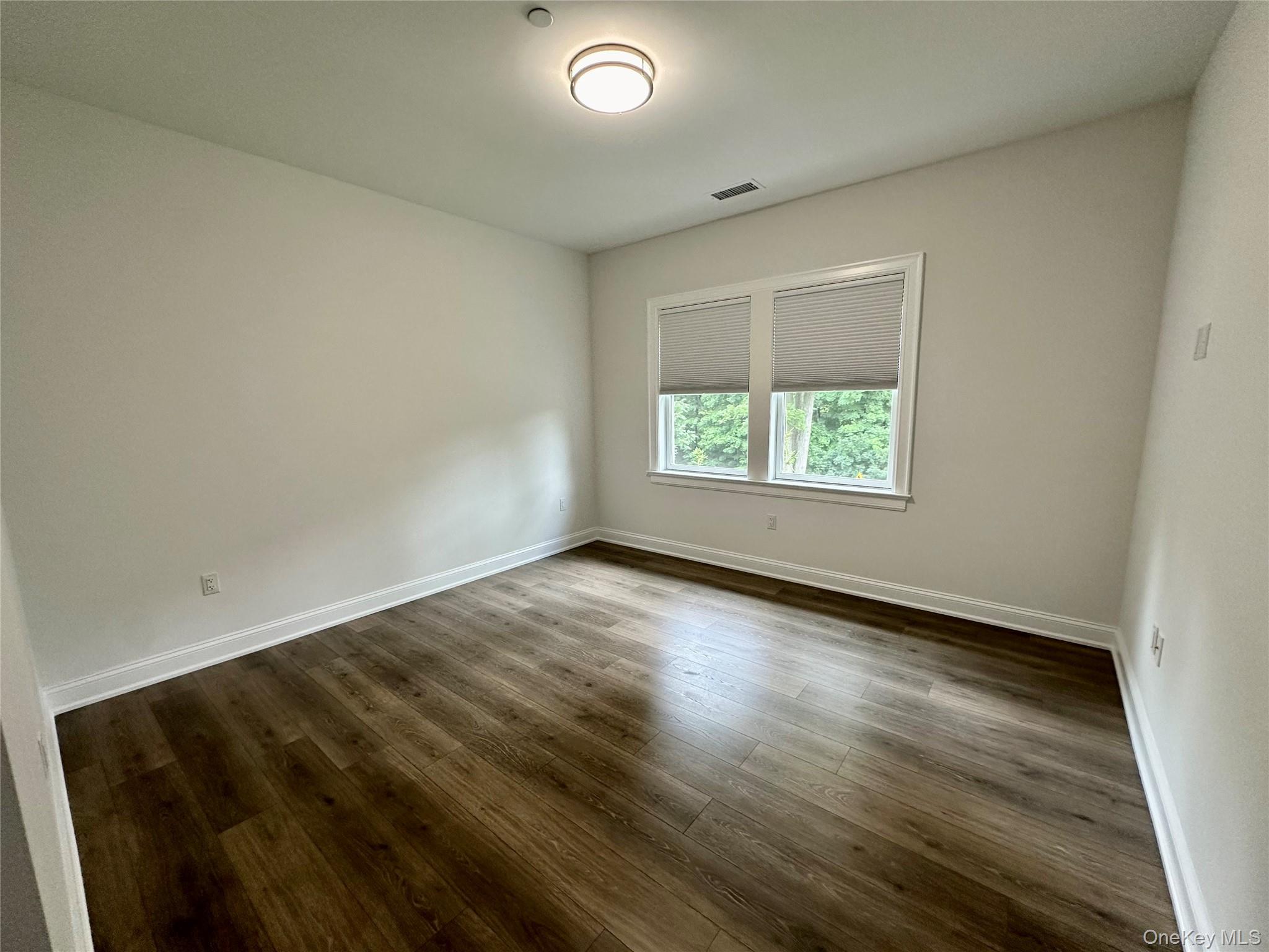 585 Main St, Unit 1A photo 12