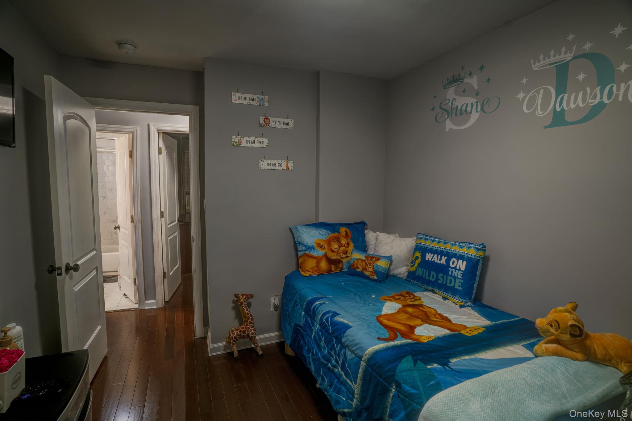 8 Frazier Street – For Sale photo 15