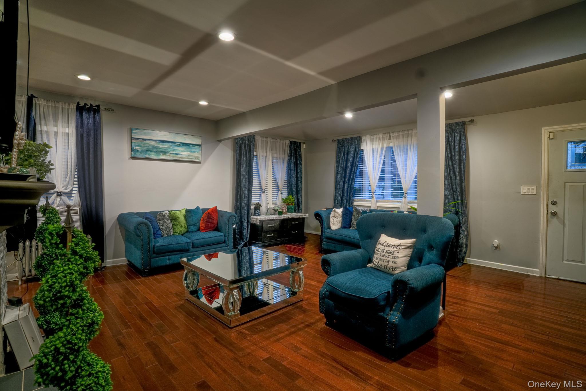 8 Frazier Street – For Sale photo 29