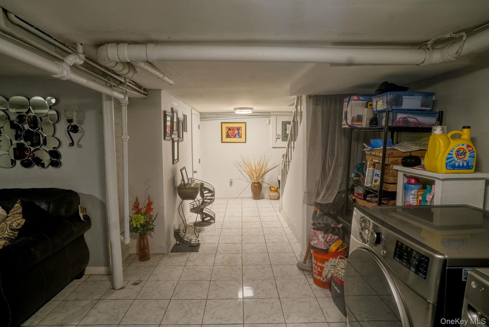 8 Frazier Street – For Sale photo 28