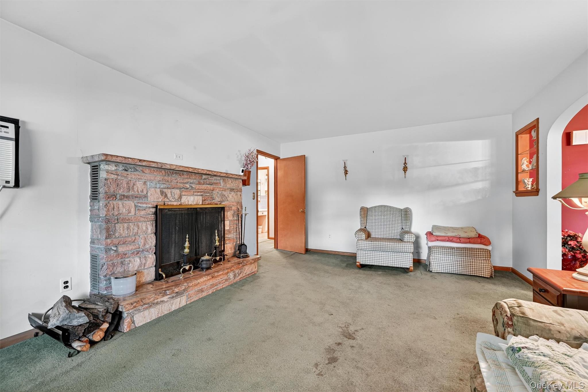 145 S Main Street – For Sale photo 18