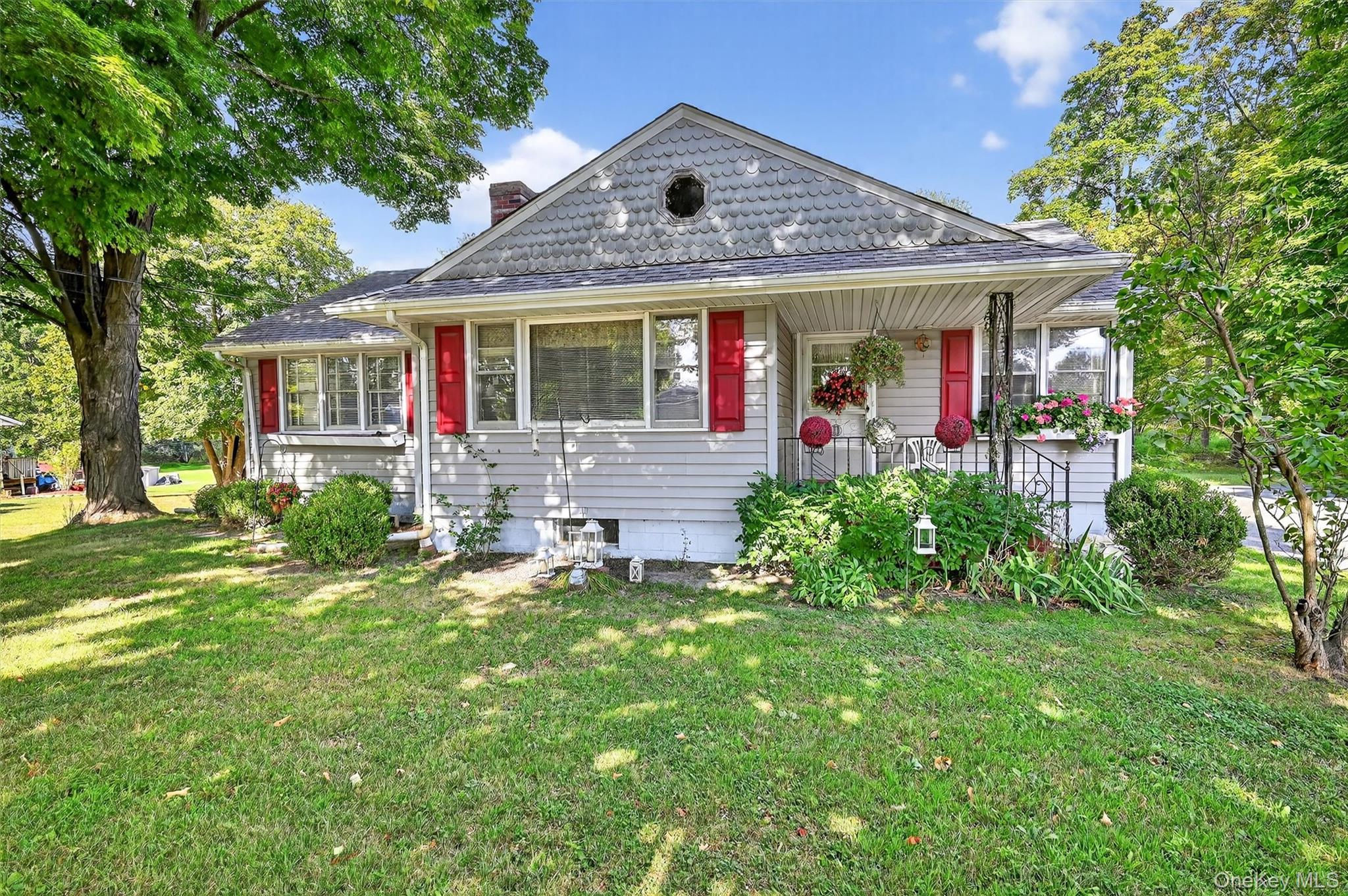 145 S Main Street – For Sale photo 5