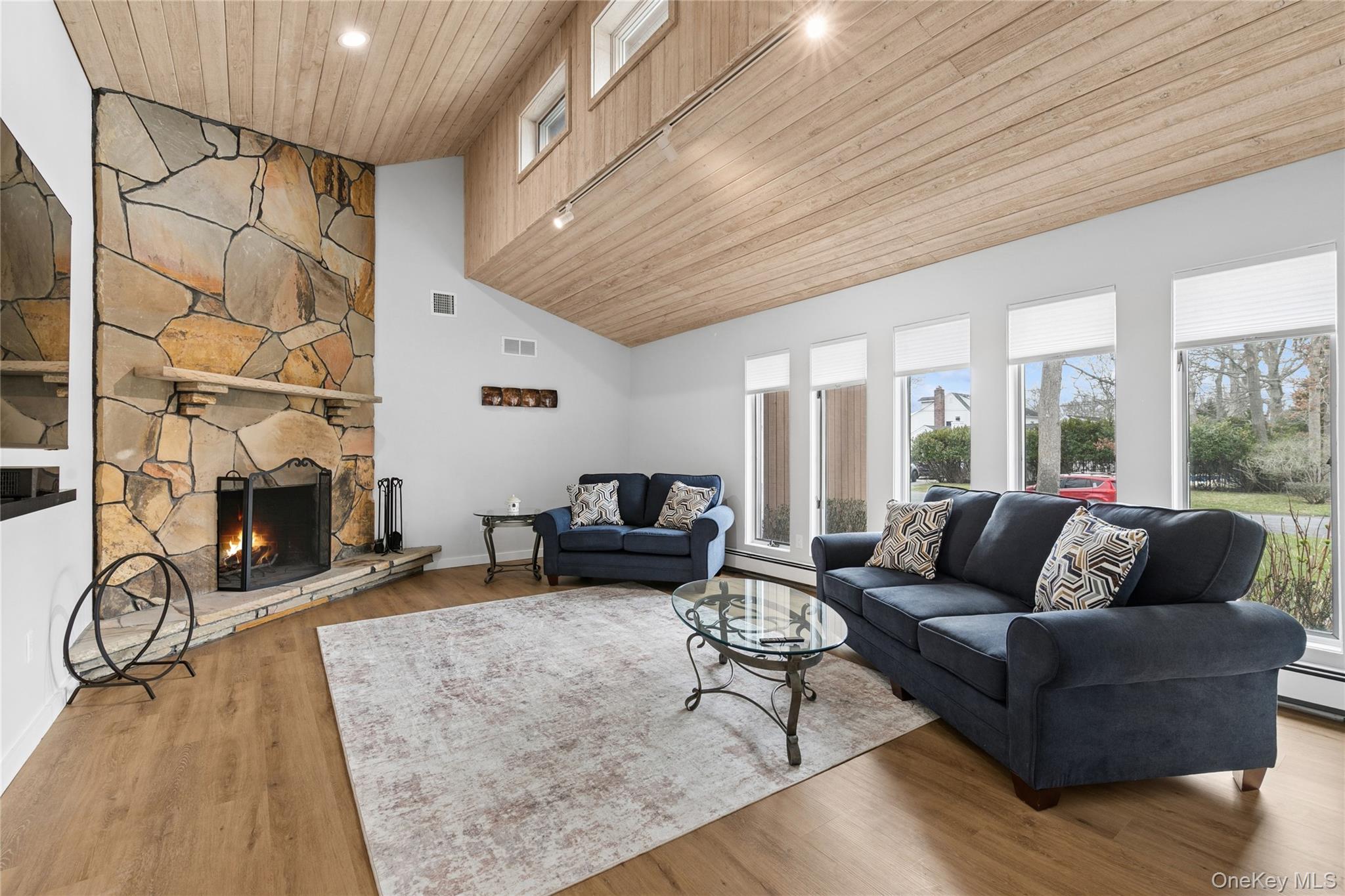3 Harbor Road – For Rent photo 9