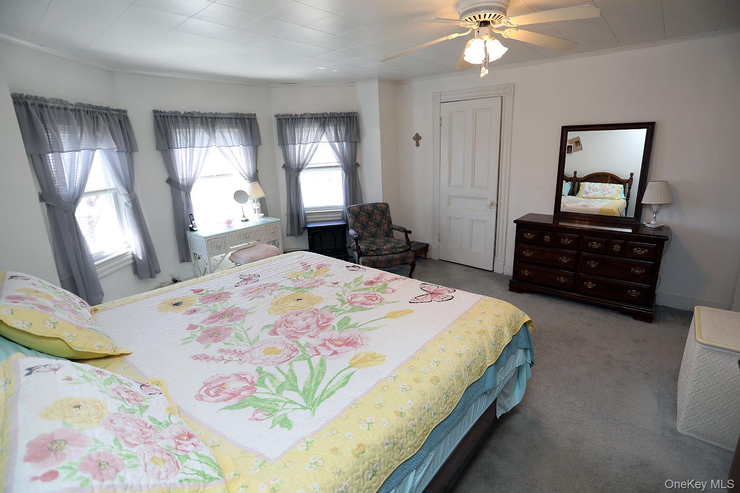 11 Highview Avenue – For Sale photo 36