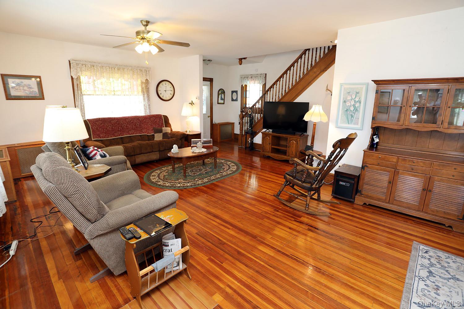 11 Highview Avenue – For Sale photo 30