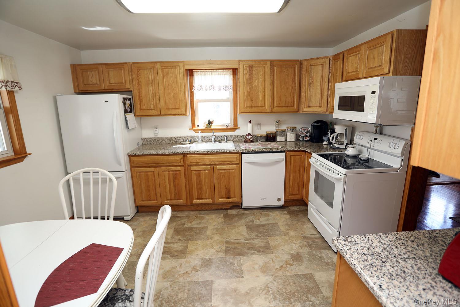 11 Highview Avenue – For Sale photo 21