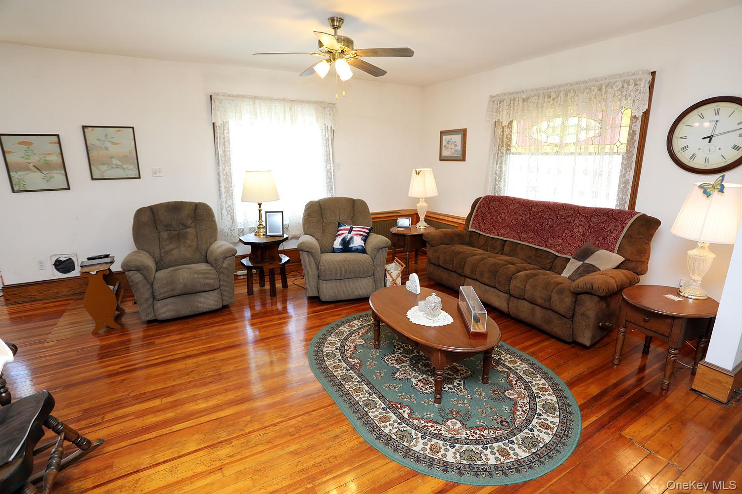 11 Highview Avenue – For Sale photo 23