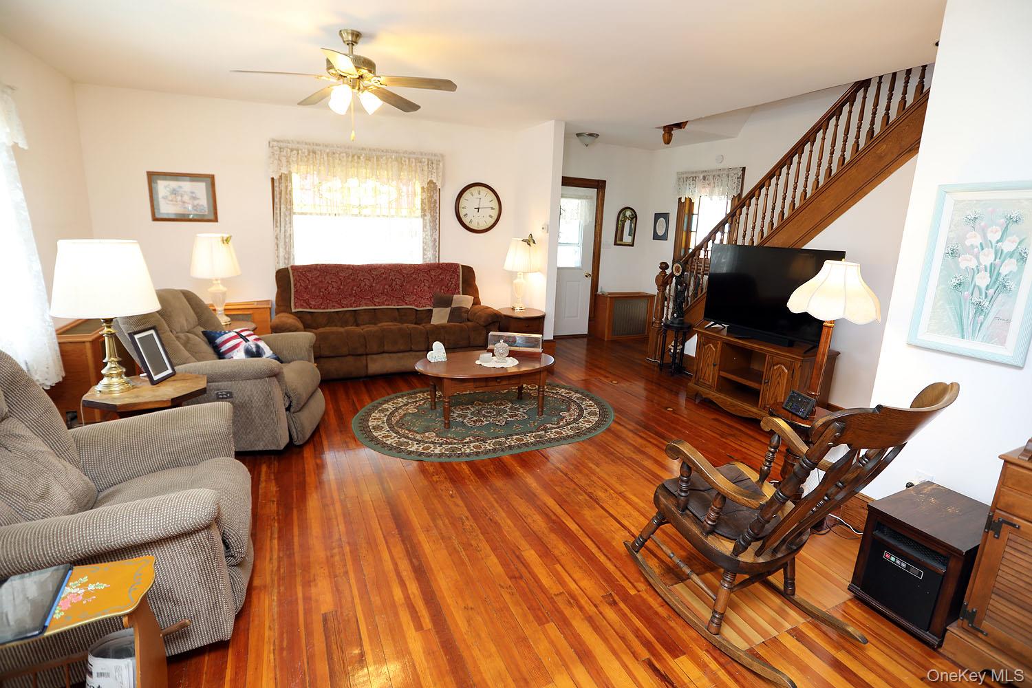 11 Highview Avenue – For Sale photo 31