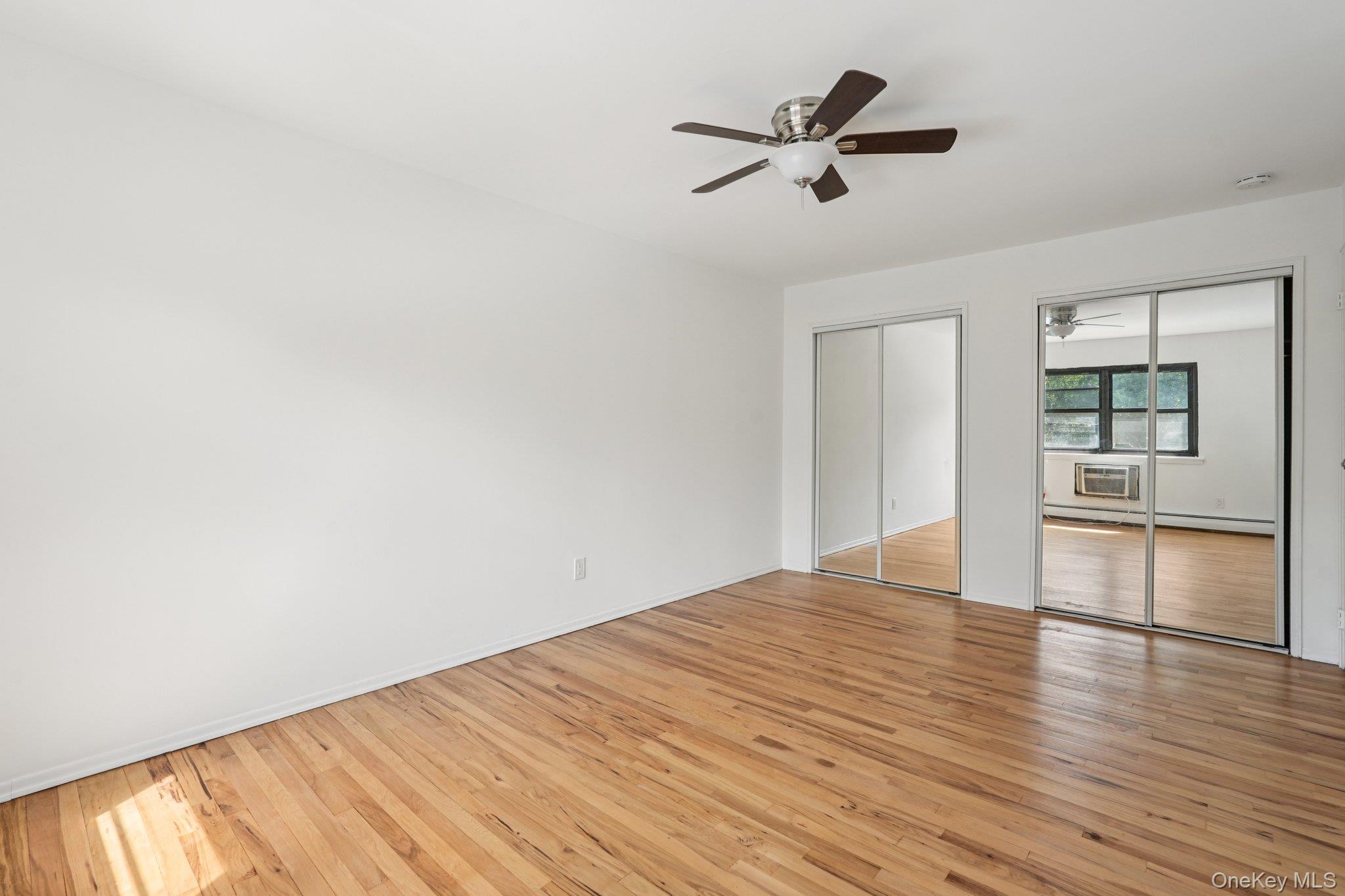 148 Sneden Place W, Unit 148 photo 29
