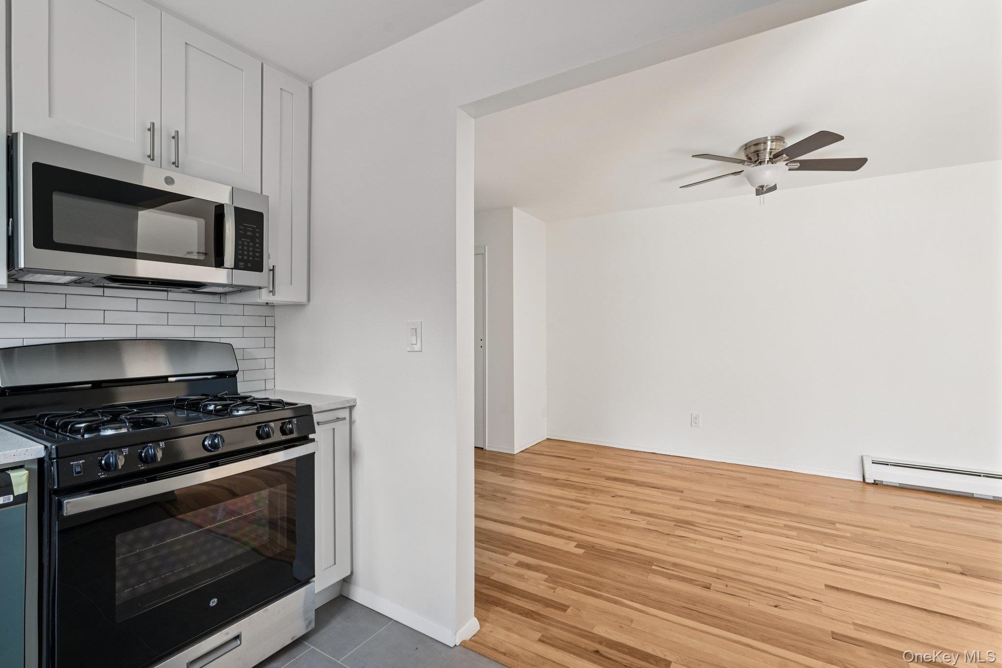 148 Sneden Place W, Unit 148 photo 22