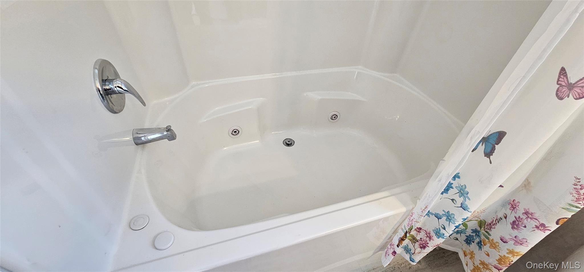 525-B26 Riverleigh Avenue, Unit B26 photo 11