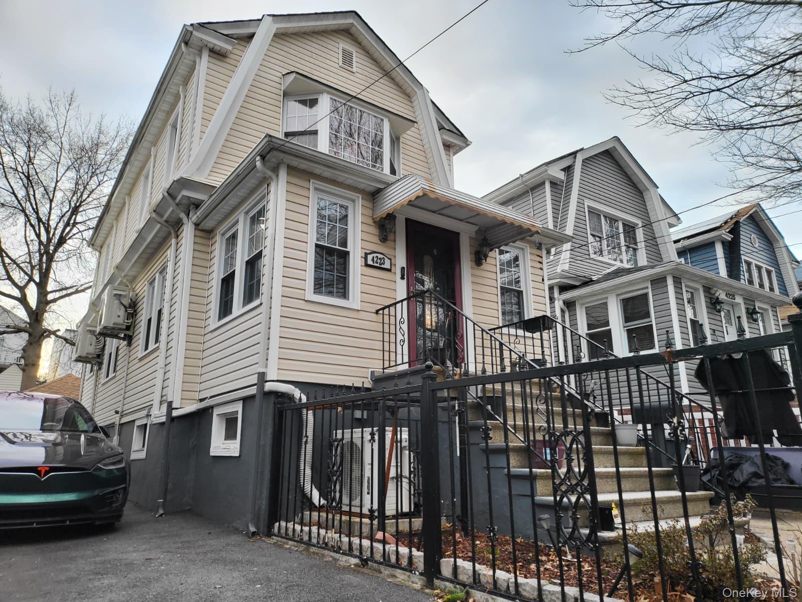 4223 Gunther Avenue – For Sale