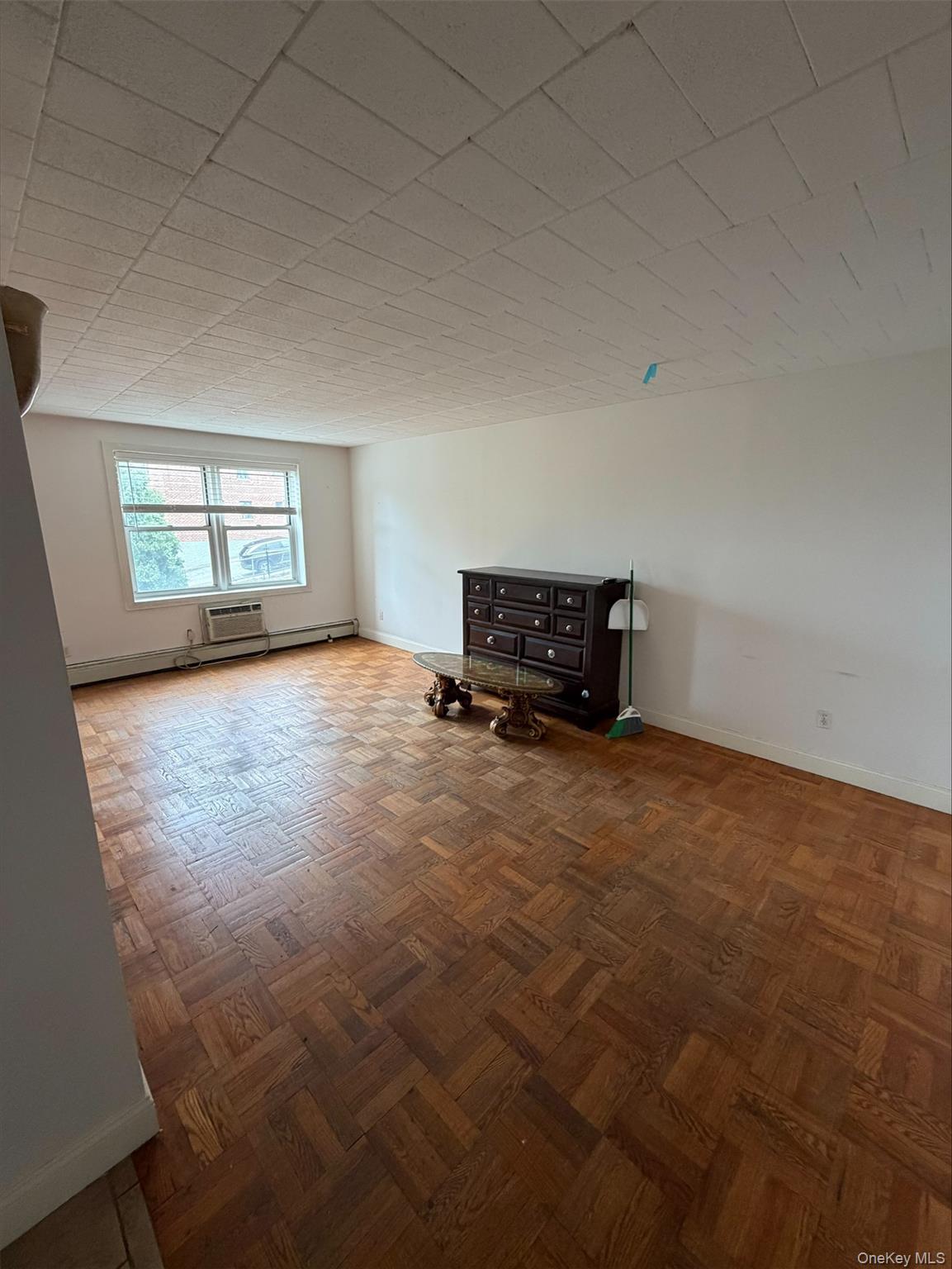 510 Midland Avenue, Unit 2C