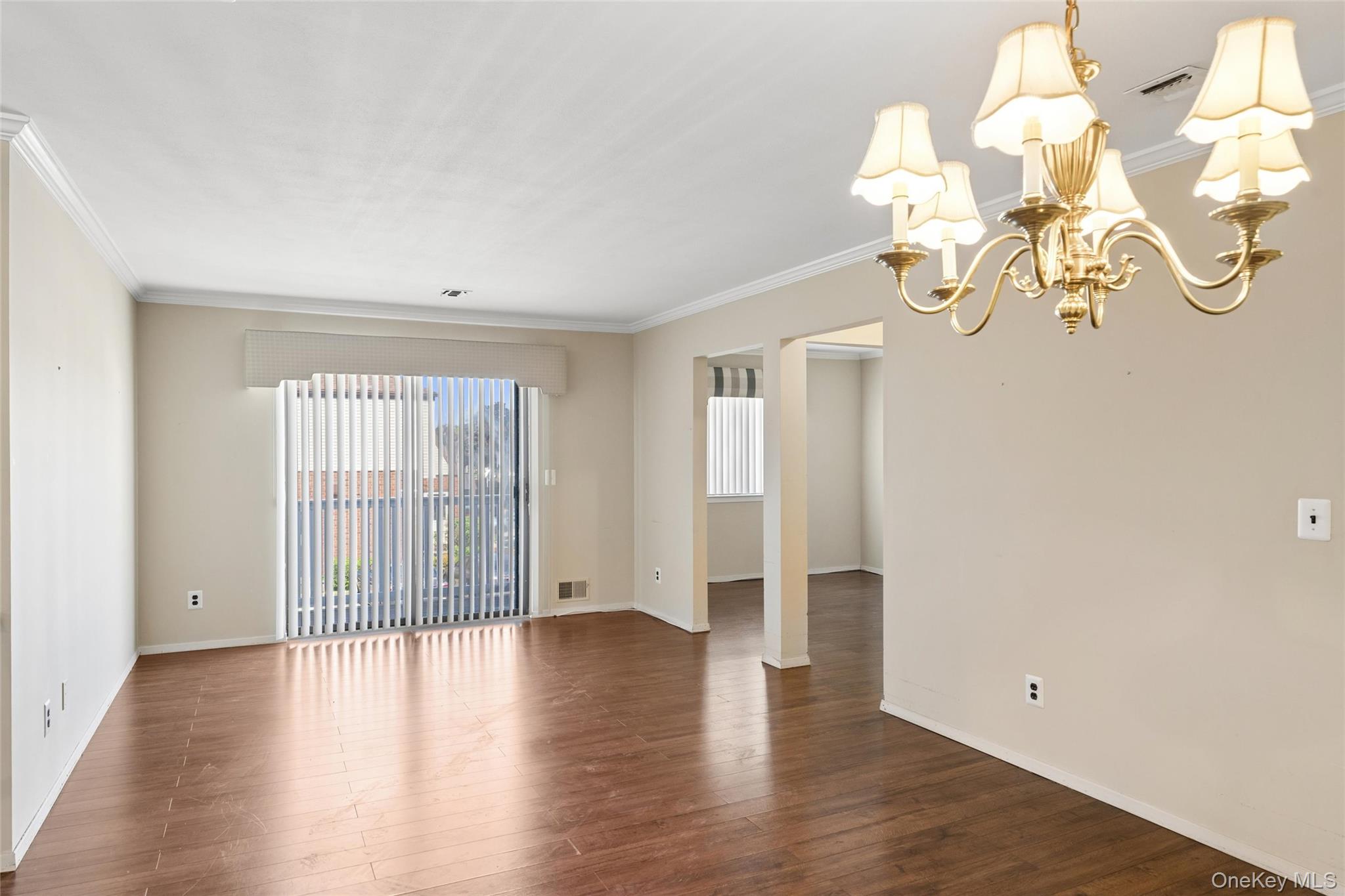 100 Cambridge Drive, Unit 100 photo 21