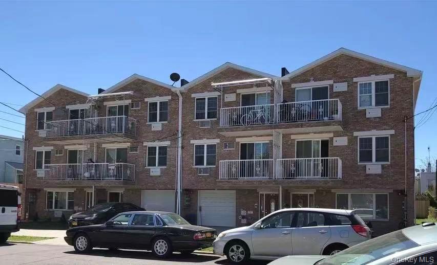 6728 48th Avenue – For Sale