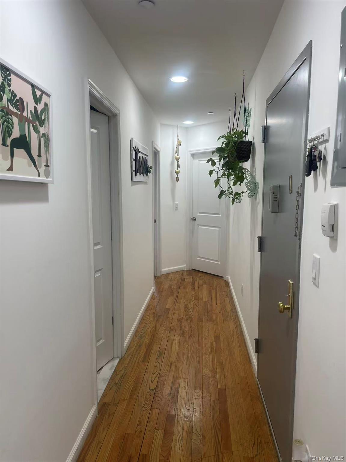 6728 48th Avenue – For Sale photo 2
