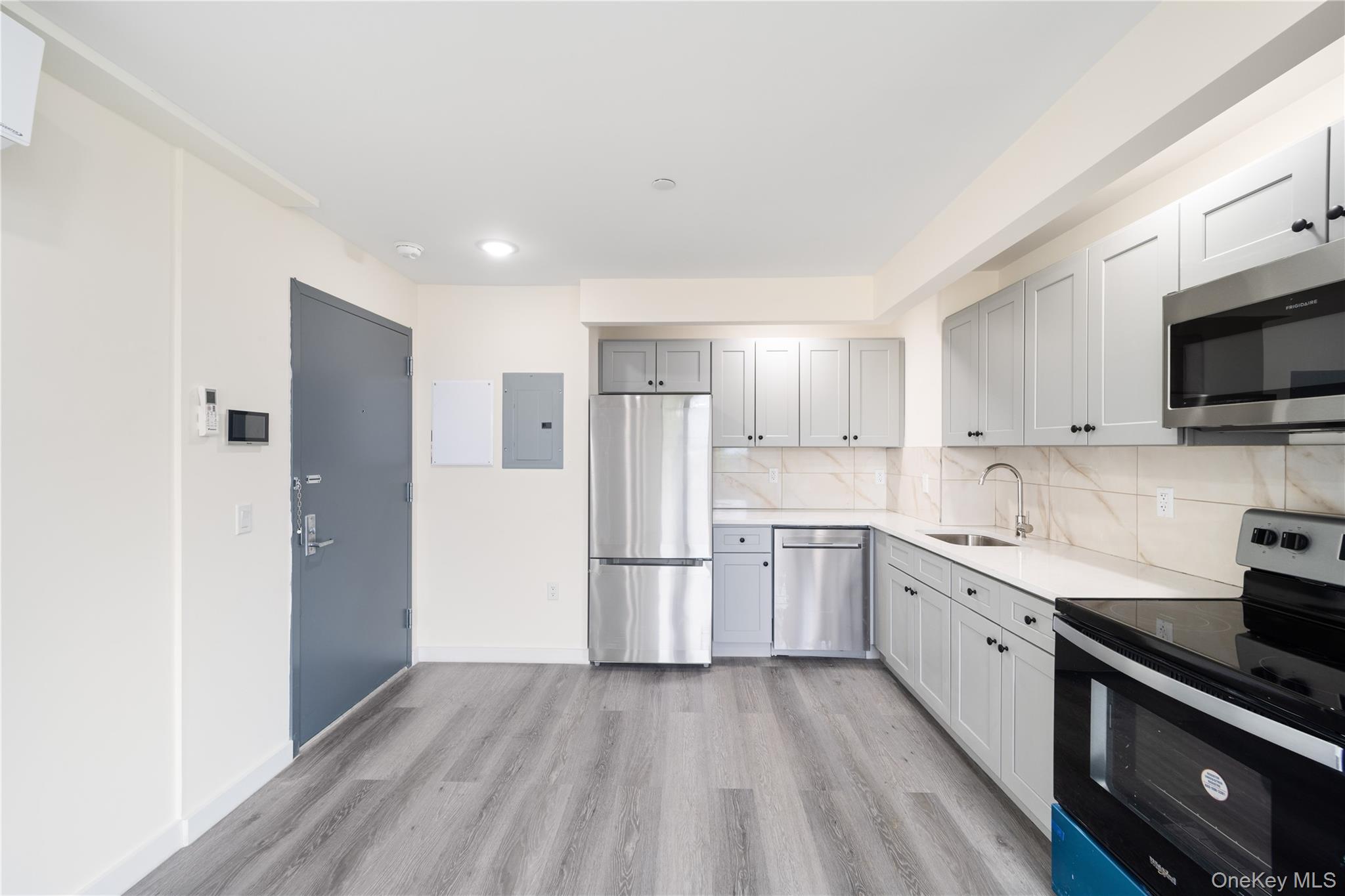 8623 Flatlands Avenue – For Sale photo 10